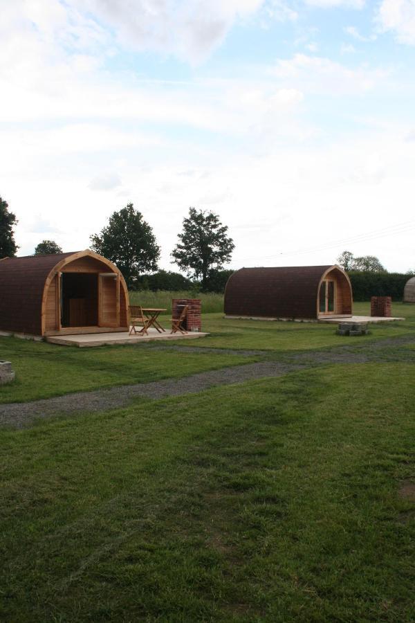 Glamping At Spire View Meadow Hotel Lincoln Exterior photo