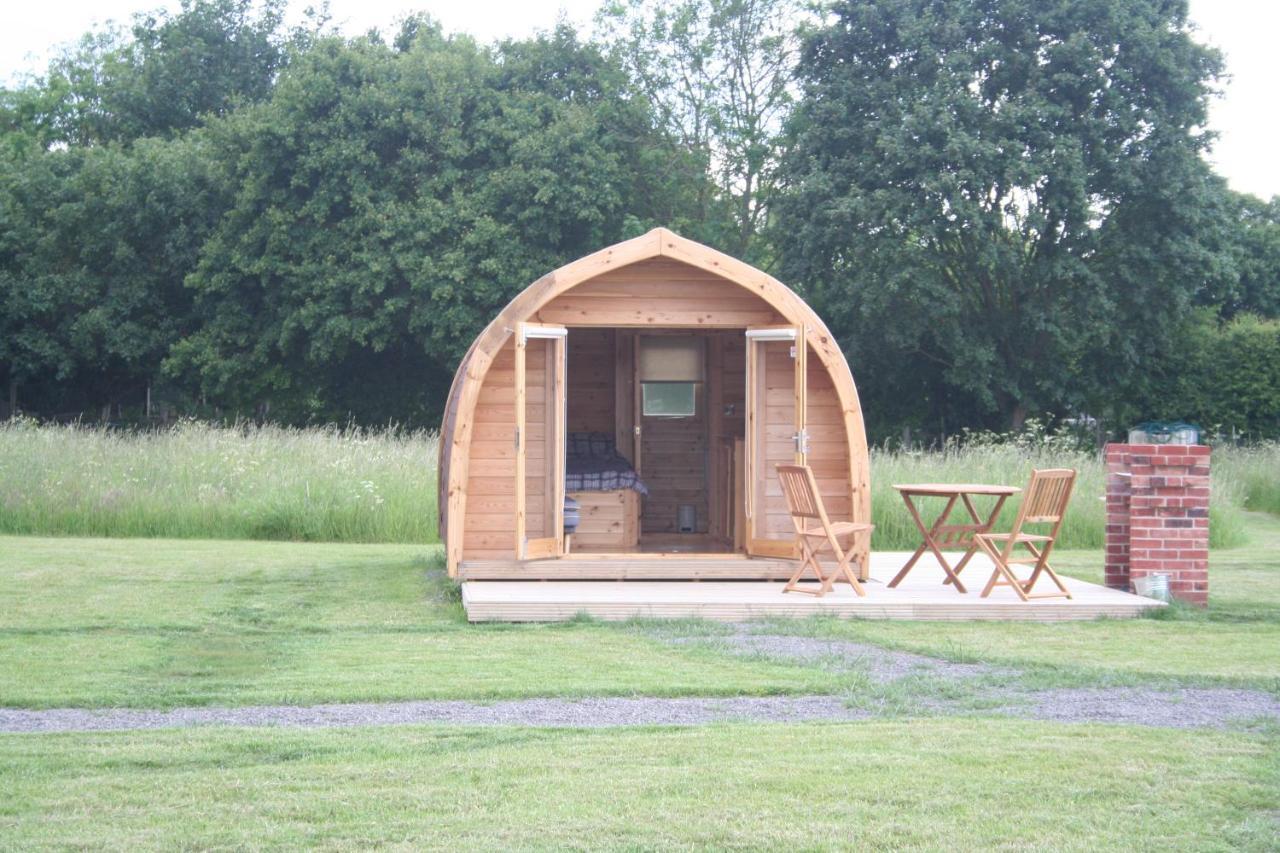 Glamping At Spire View Meadow Hotel Lincoln Exterior photo